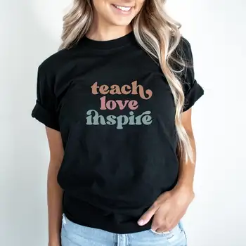 Teach, Love Inspire тениска подаръци за учителите благодарност на учителя на ученика на учител Тениски с къс ръкав и кръгло деколте от 100% памук y2k