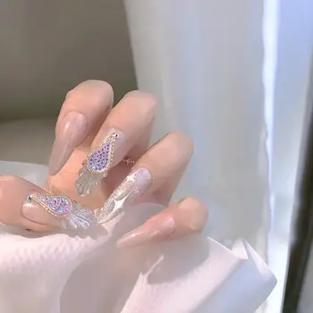 Красива е Лесна паста Фина работа Верига за дизайн нокти DIY Метална декорация за маникюр с 3D ефект Верига за нокти Бижута и Аксесоари