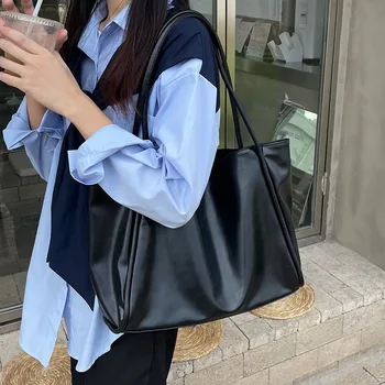 Тенденция женствена чанта през рамо, луксозна дизайнерска чанта-тоут, универсална чанта с голям капацитет на едно рамо, всеки ден обикновена чанти под мишниците