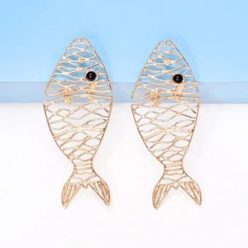 Тенденцията 2023, нов дизайн, выдалбливают метални висящи обеци в формата на риба за жени, обеци с животни, ефектни бижута